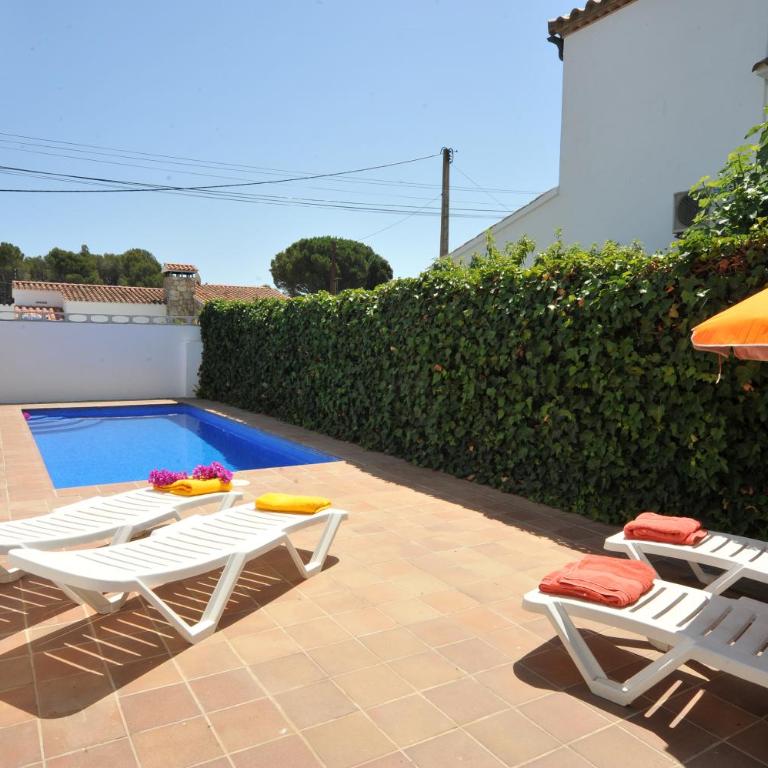 Estepa negra - Villa con piscina privada - 4