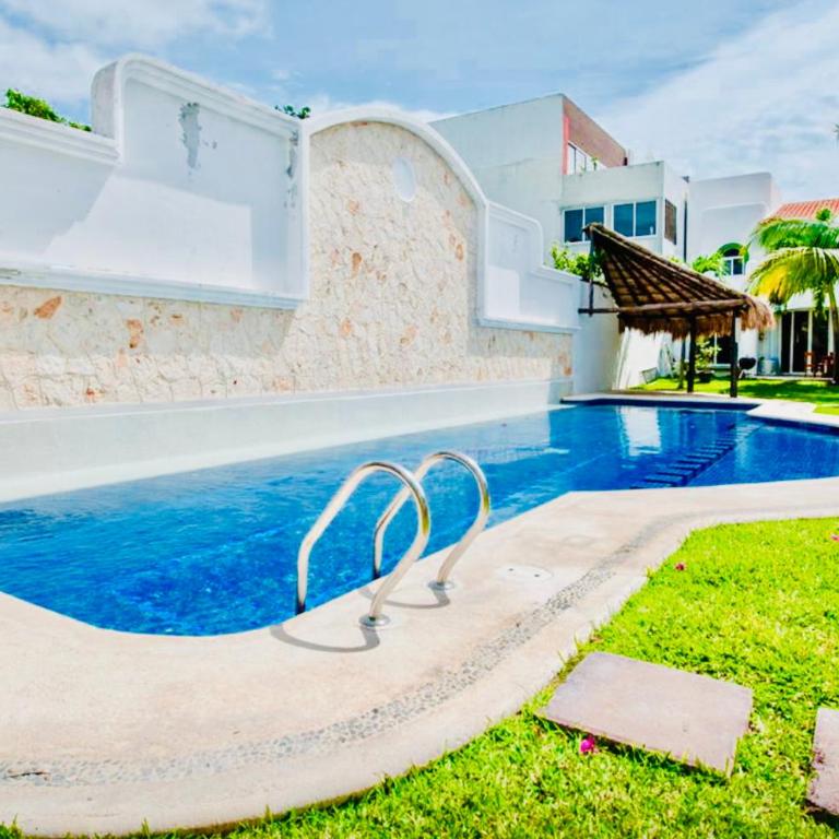 Gorgeous 11 People Comfort Villa With Pool Playacar Phase 2 - Villa - 46
