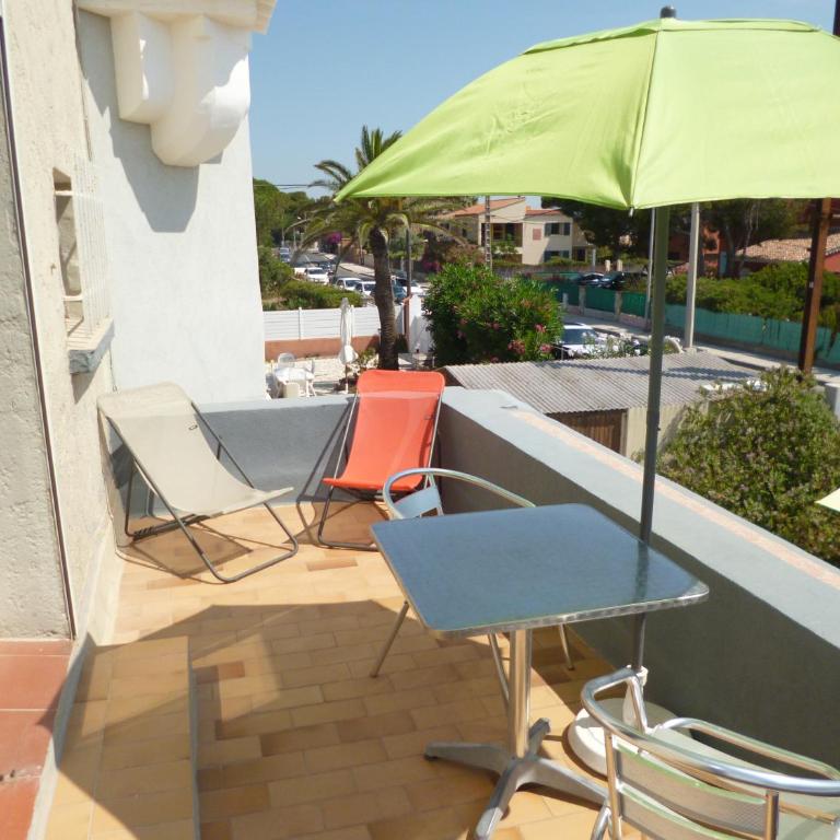 Hôtel le Calypso - Chambre Double avec Terrasse - 2