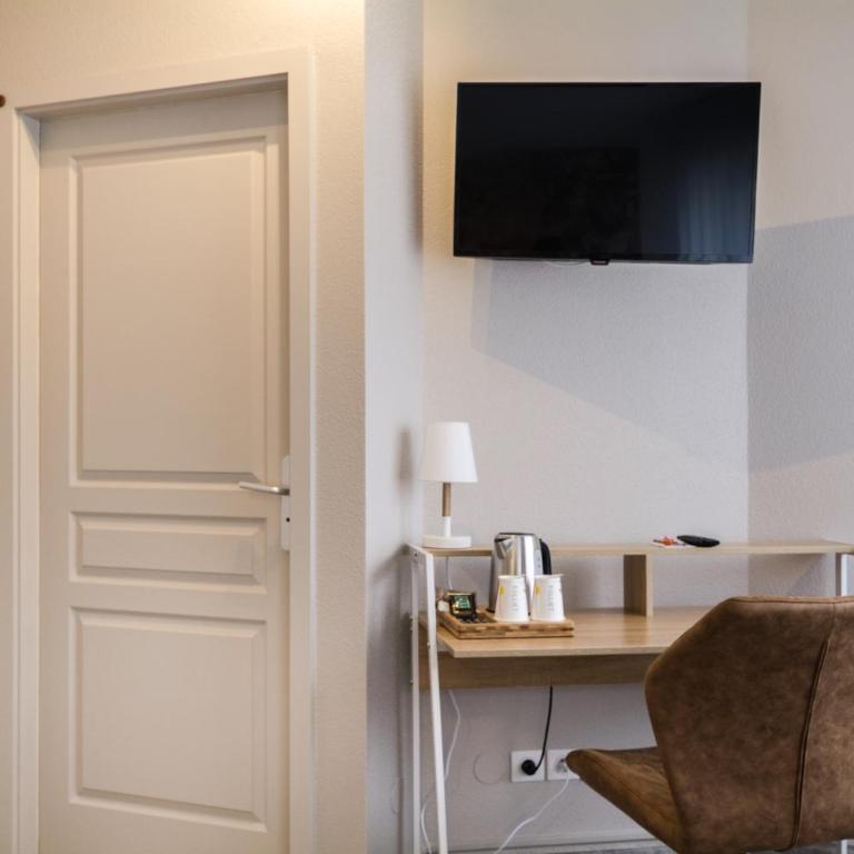 La Maison Hôtel Mulhouse Centre - Standard Twin Room - 5