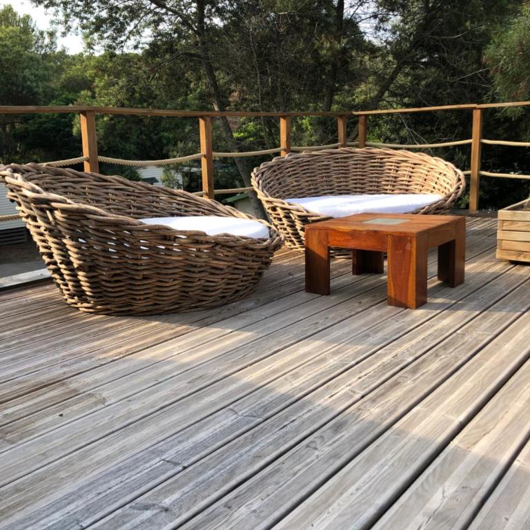 Camping Lou Cabasson - Suite avec Jacuzzi - 7