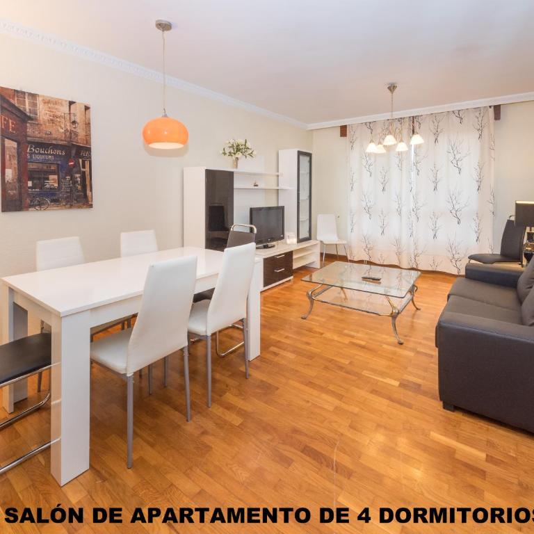Gestión de Alojamientos Apartments - Four-Bedroom Apartment - 2