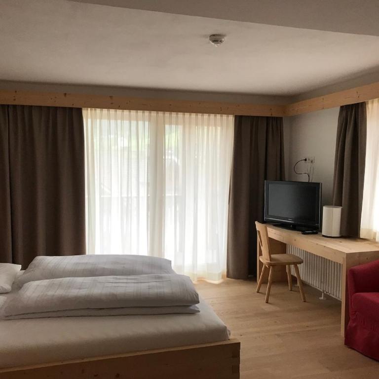 Hotel Schoenblick - Superior Doppelzimmer mit Balkon - 3
