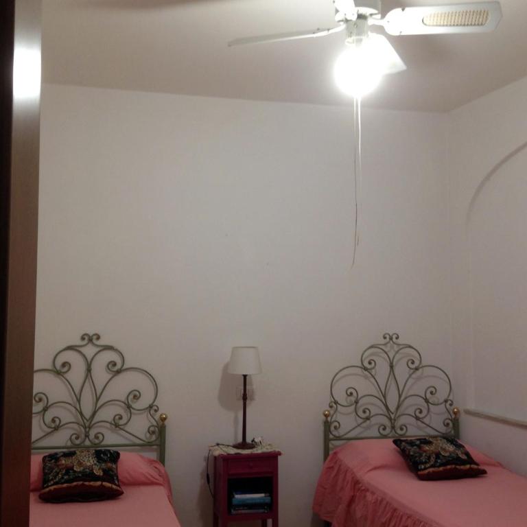 Mavi's bedrooms - Camera Doppia con Letti Singoli - 1