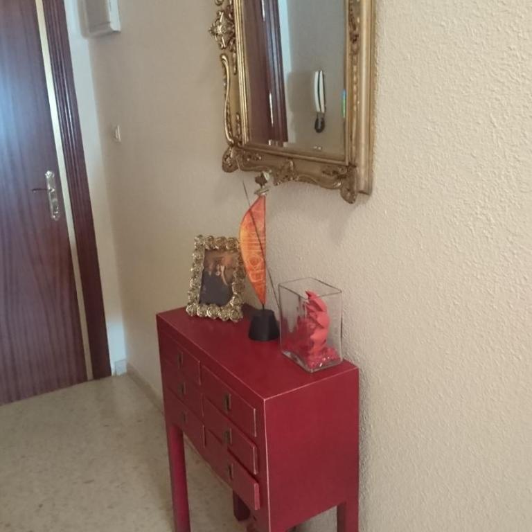 Apartamento en Granada capital para 6 personas - Three-Bedroom Apartment - 9