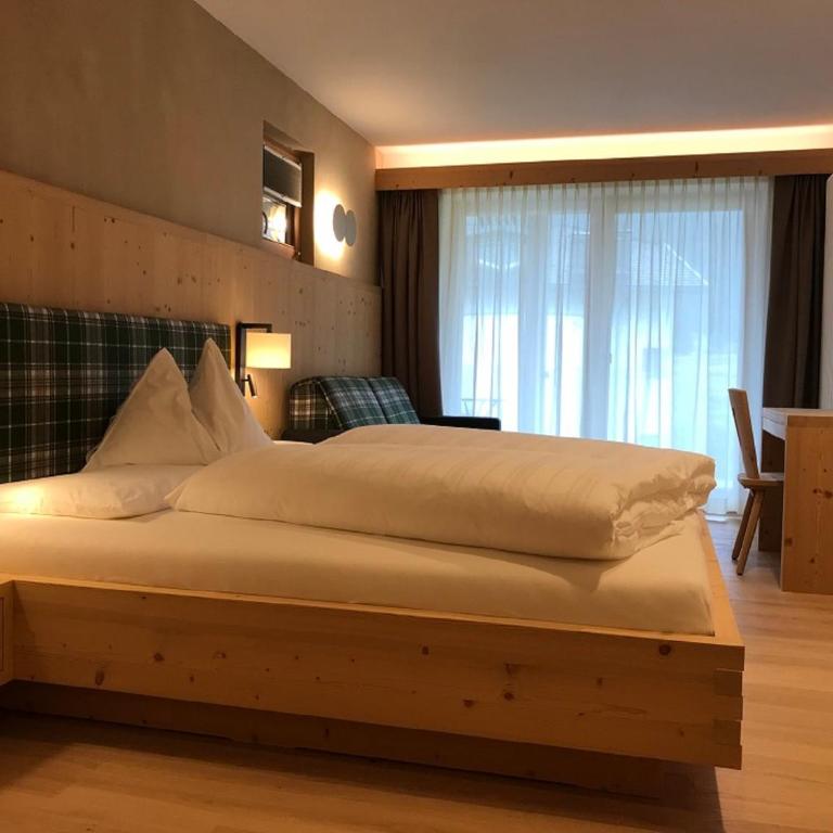 Hotel Schoenblick - Superior Doppelzimmer mit Bergblick - 2