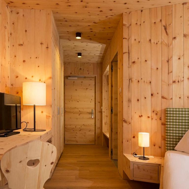 Hotel Schoenblick - Deluxe Doppelzimmer mit Balkon - 4