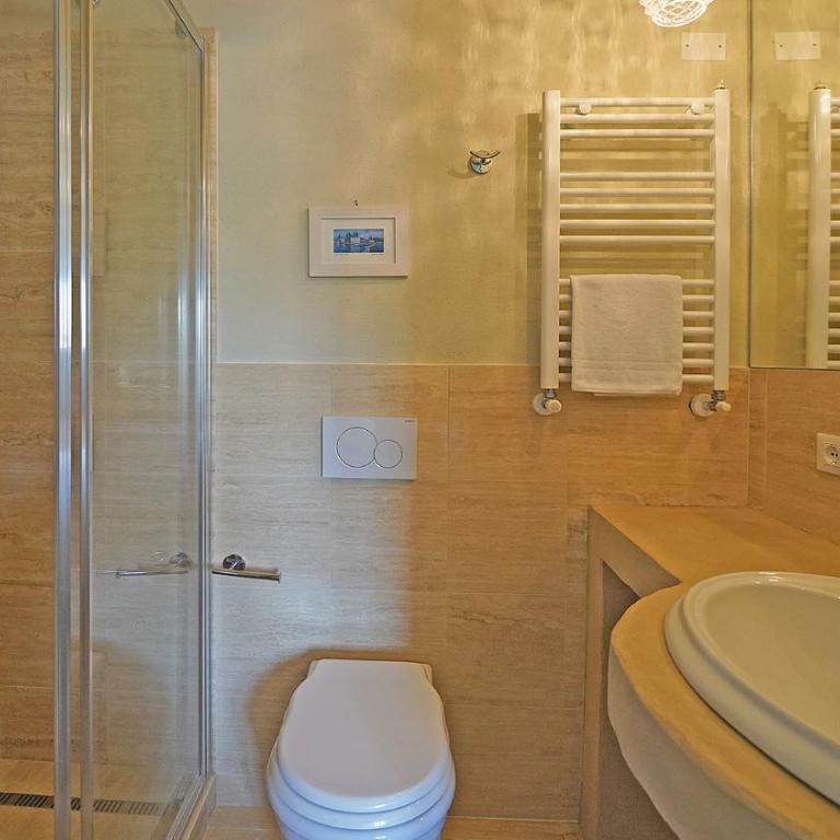 Dogoli Country Apartments - Two-Bedroom Apartment Plus - 10