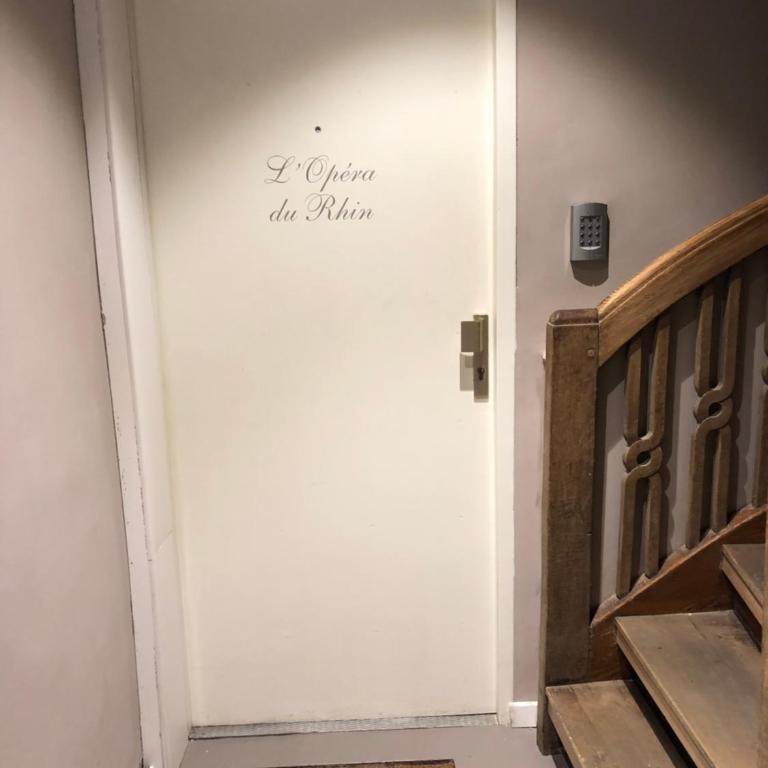Carpe Diem Home - Two-Bedroom Apartment L'Opera du Rhin - First Floor - 10