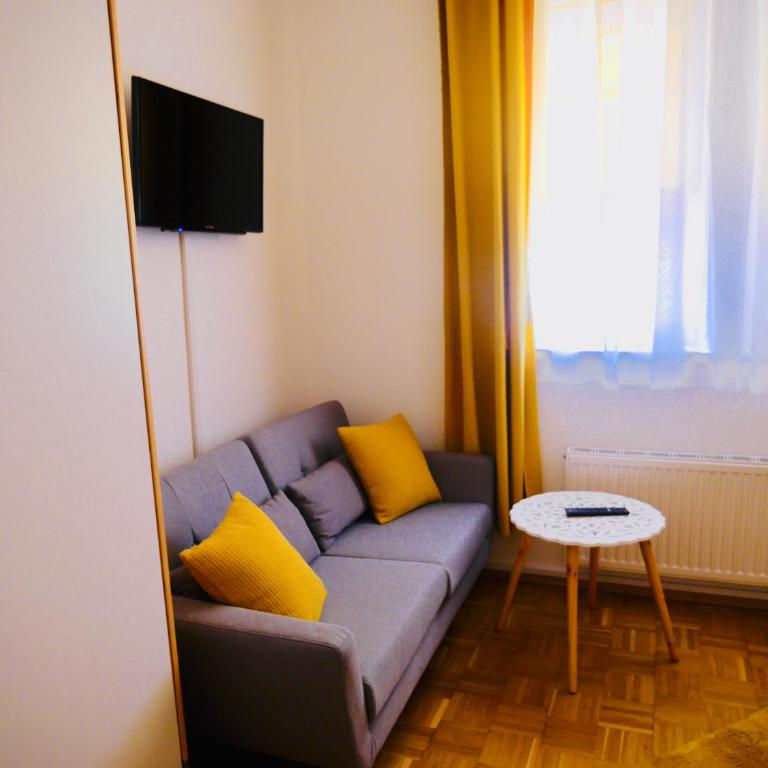 Konditorei Mandl - Doppelzimmer mit Gartenblick - 4