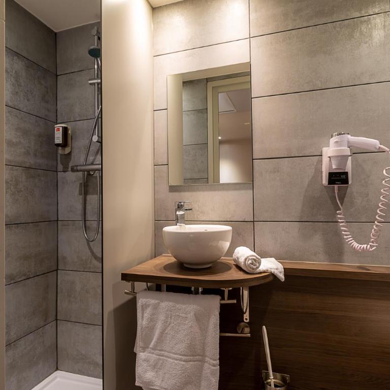 Hotel Terminus Saint-Charles - Chambre Double Économique - 2