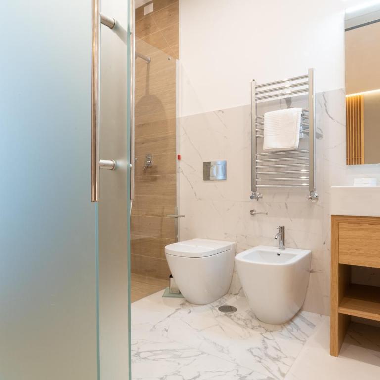Concept Terrace Hotel - Suite con Balcone - 2