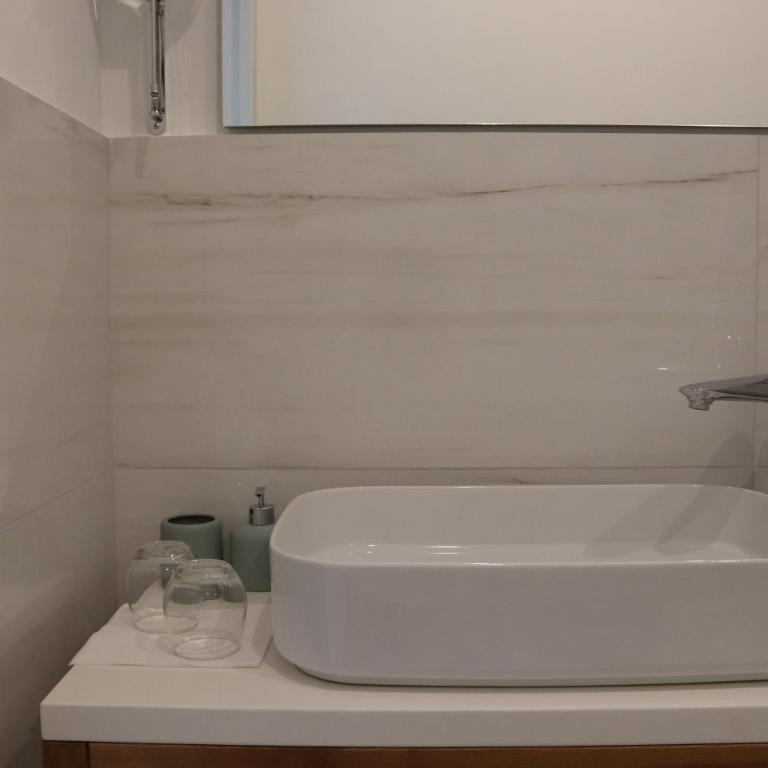 B&B JOELE - Double or Twin Room with Sea View - 11