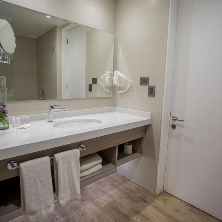 Yachting Hotel Quintero - Superior Queen Room - 2