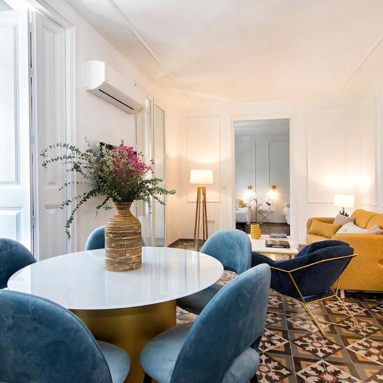 Gran Vía Luxury 3BR - Three-Bedroom Apartment - 6