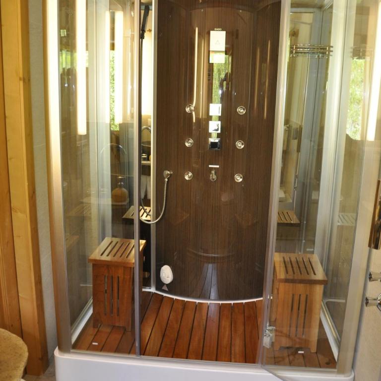 Hotel Rosengarten - Camera Tripla Superior con Bagno di Vapore - 3