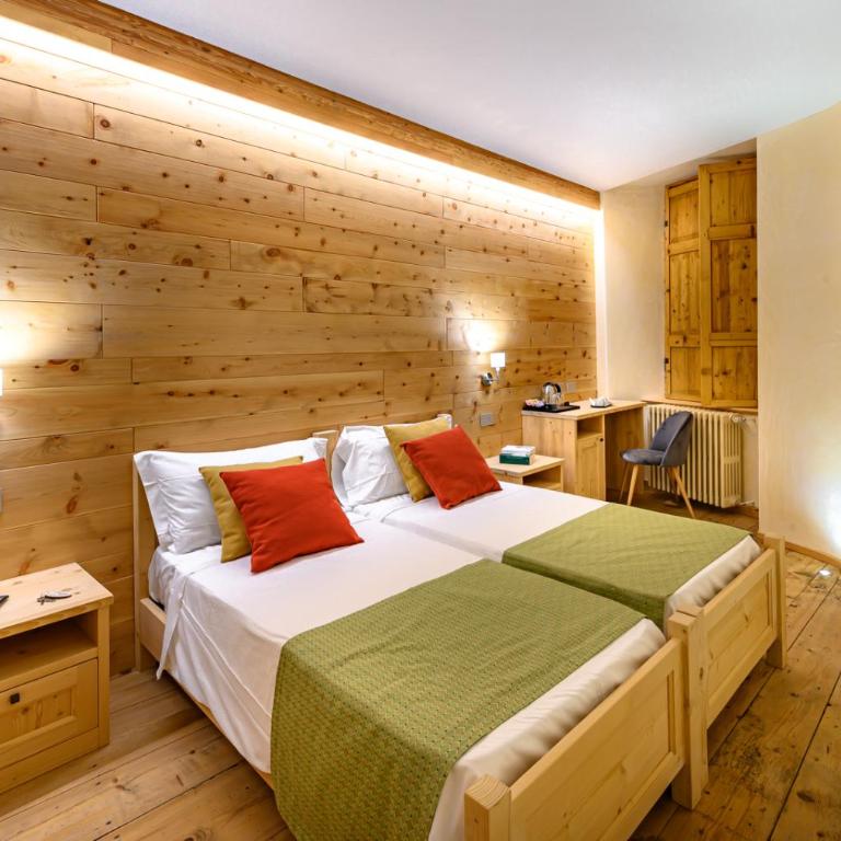 B&B Antica Residenza Centro Storico - Camera Quadrupla Comfort - 4