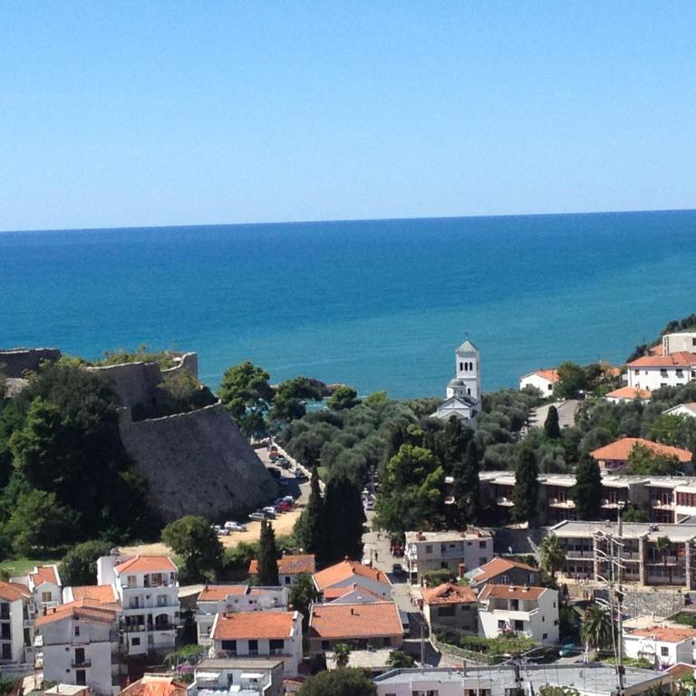 Apartments Knežević - Two-Bedroom Deluxe Apartment with Ocean View - 22