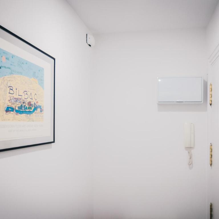 Aiara apartment by People Rentals - Two-Bedroom Apartment - 16