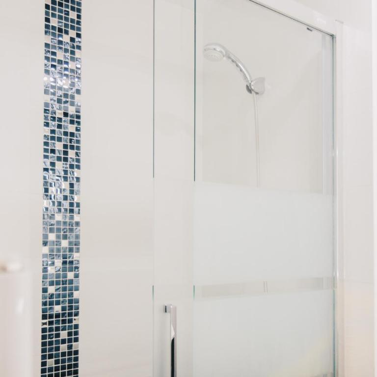 Aiara apartment by People Rentals - Two-Bedroom Apartment - 7