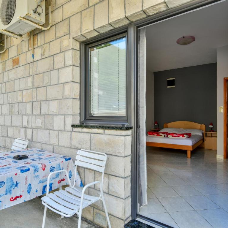 Apartments Srzentic - Studio with Terrace (2 Adults) - 7