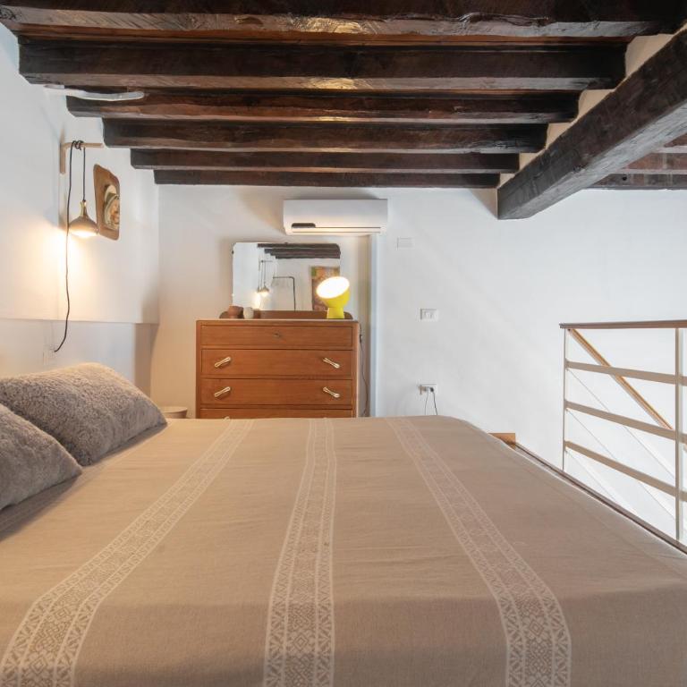 Serragli Loft by Mmega - One-Bedroom Apartment - 7