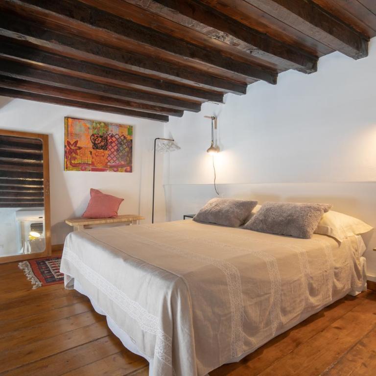 Serragli Loft by Mmega - One-Bedroom Apartment - 4