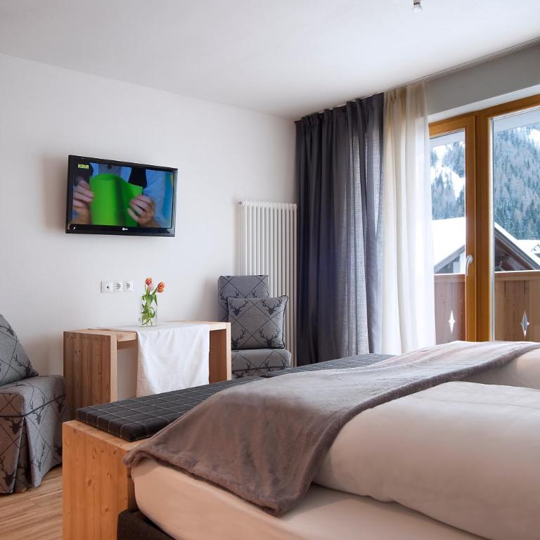 Hotel Italia - Chambre Double ou Lits Jumeaux Supérieure - Vue sur Montagnes - 2