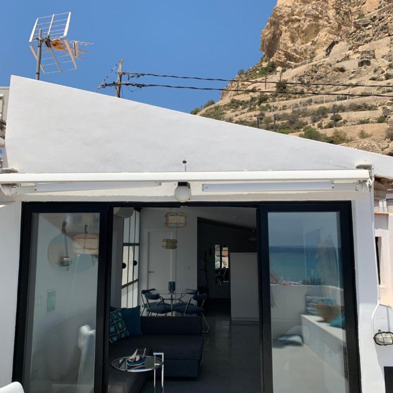 Apartamentos Boutique Villavieja - Attic with Terrace - 17