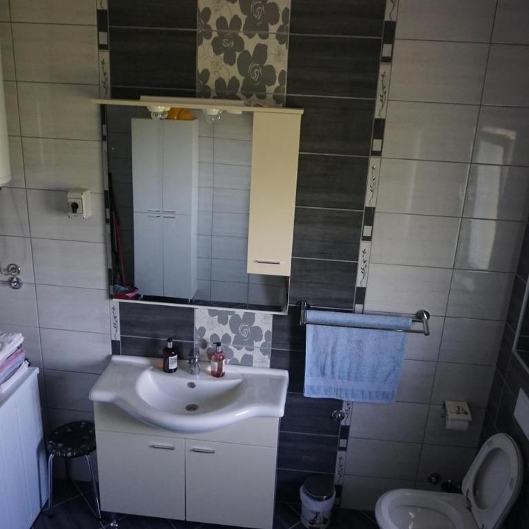 Toholj - Apartman sa 3 Spavaće Sobe - 34