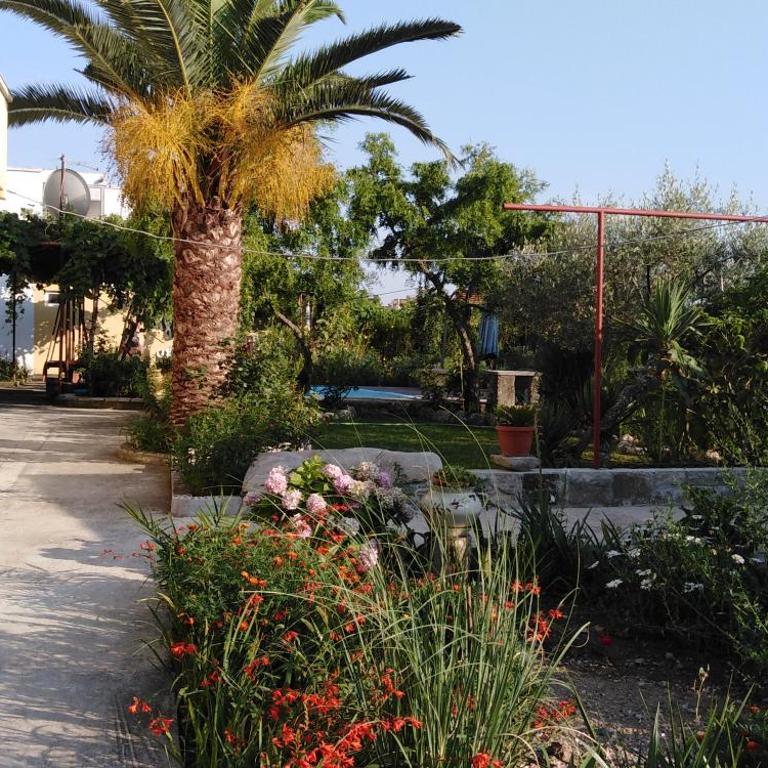 Garden - Two-Bedroom Apartment - 17