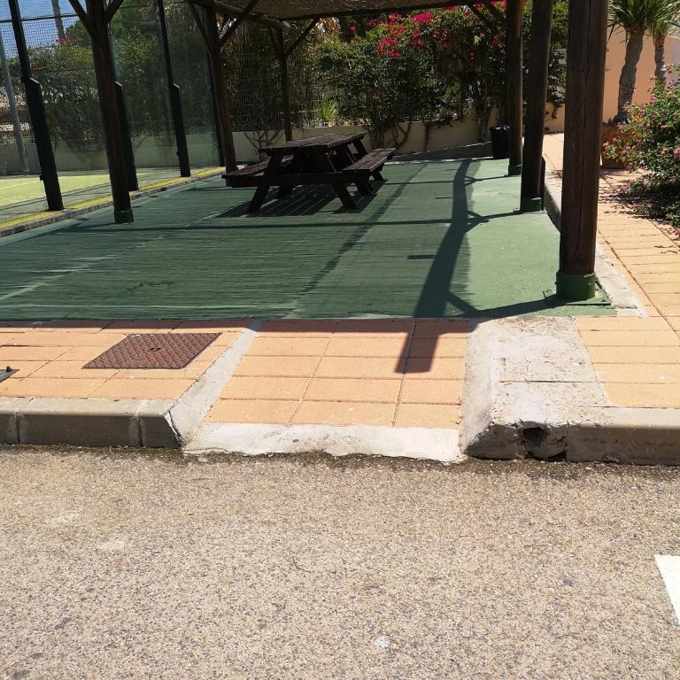 Indo Real OGGOB com - One-Bedroom Apartment - 65
