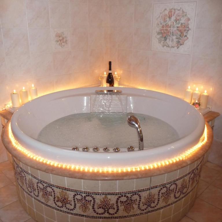 La casa di Terlago - Deluxe Suite mit Whirlpool-Badewanne - 1