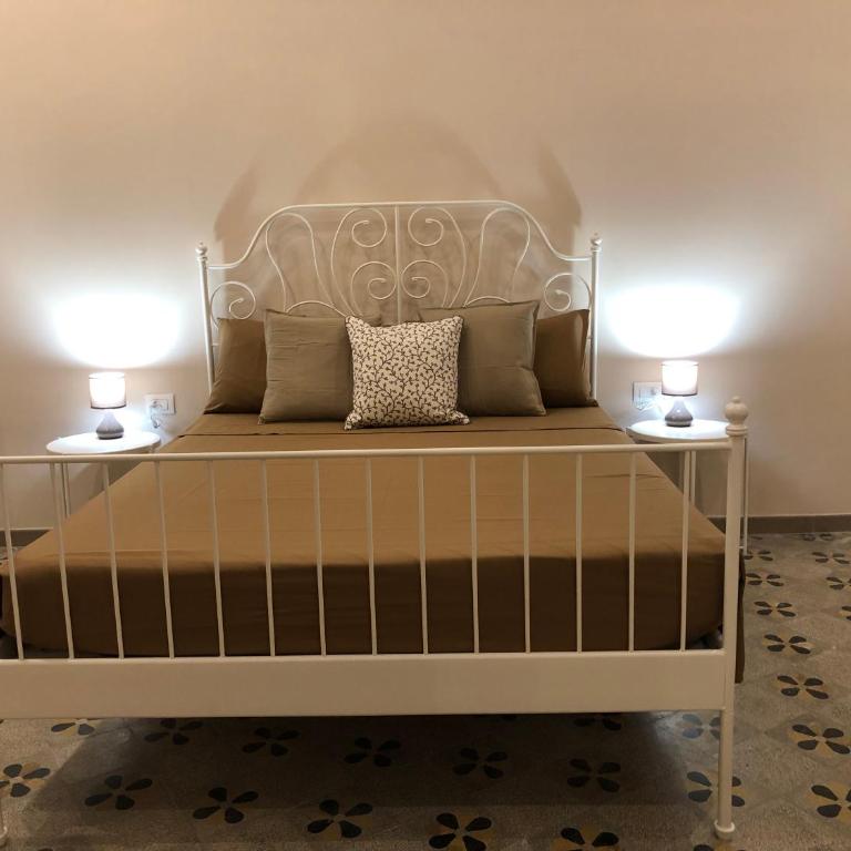 B&B Meliora Rooms - Camera Matrimoniale Deluxe con Doccia - 7
