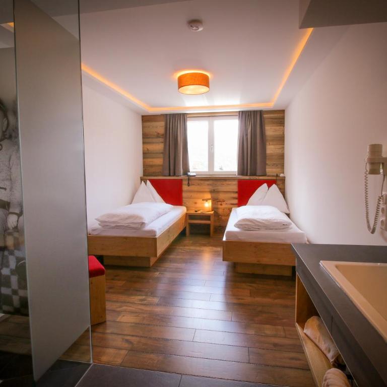 Gasthof Post - Doppelzimmer - 11