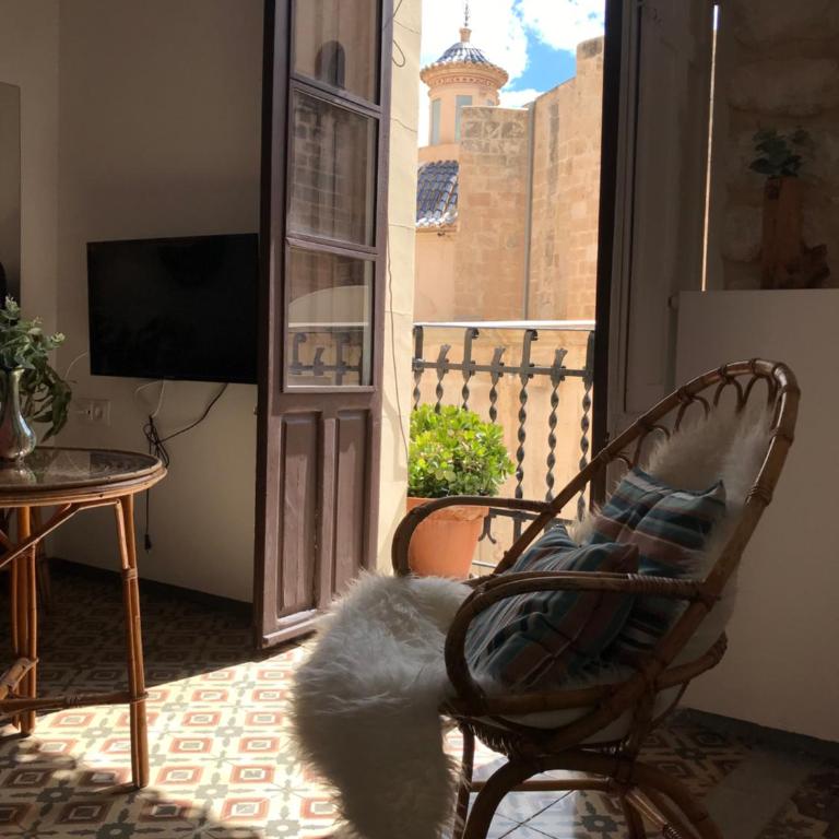 Apartamentos Boutique Villavieja - Apartment with Balcony - 5