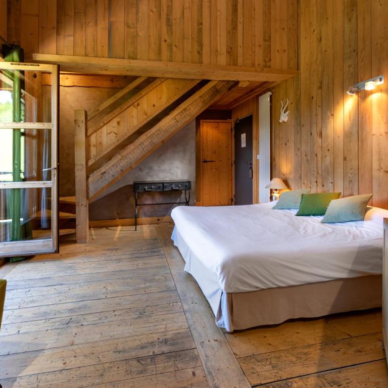 Hotel du Golf - Chambre Familiale avec Balcon - 4