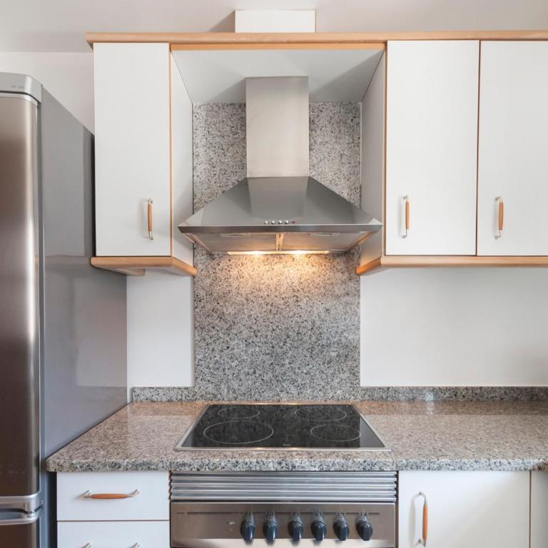 Lets Holidays Centric apartment with parking 2 - Apartamento de 2 dormitorios - 15