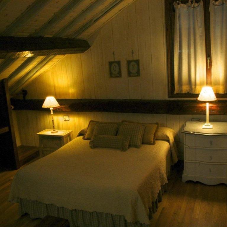 Hotel Casa Frauca - Habitación Doble con cama supletoria - 9
