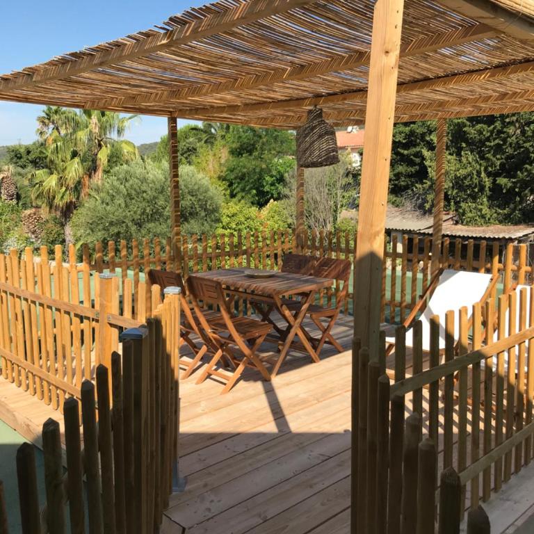 Villa le sud appartements - Appartement avec Terrasse - 10