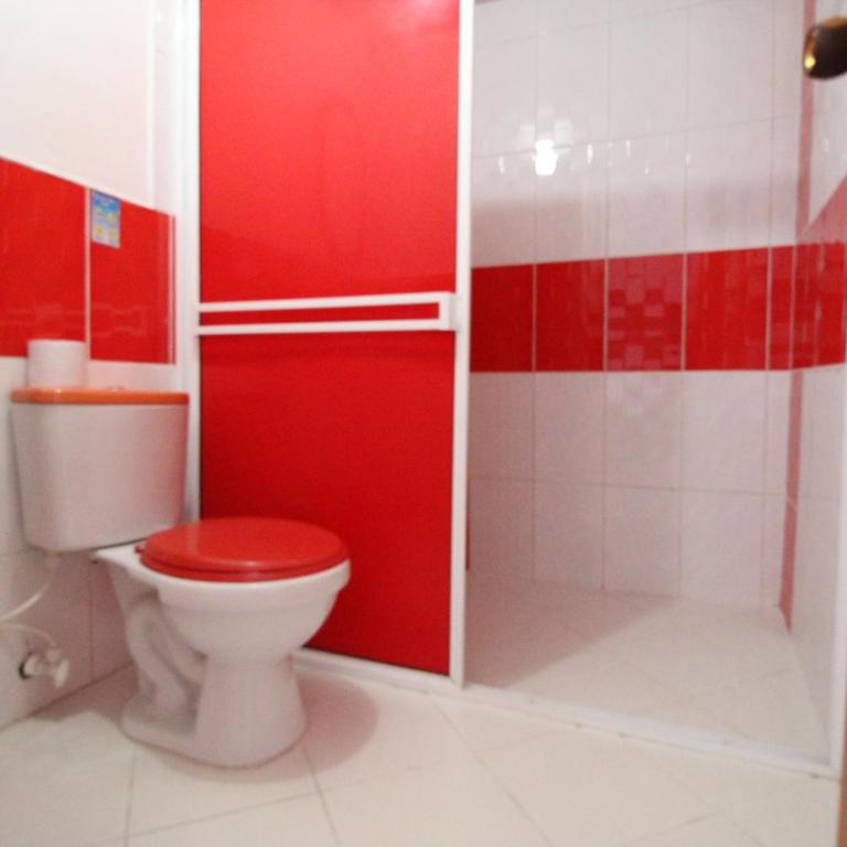 HOTEL PORTÓN ESTADIO - Habitación Cuádruple con baño - 1