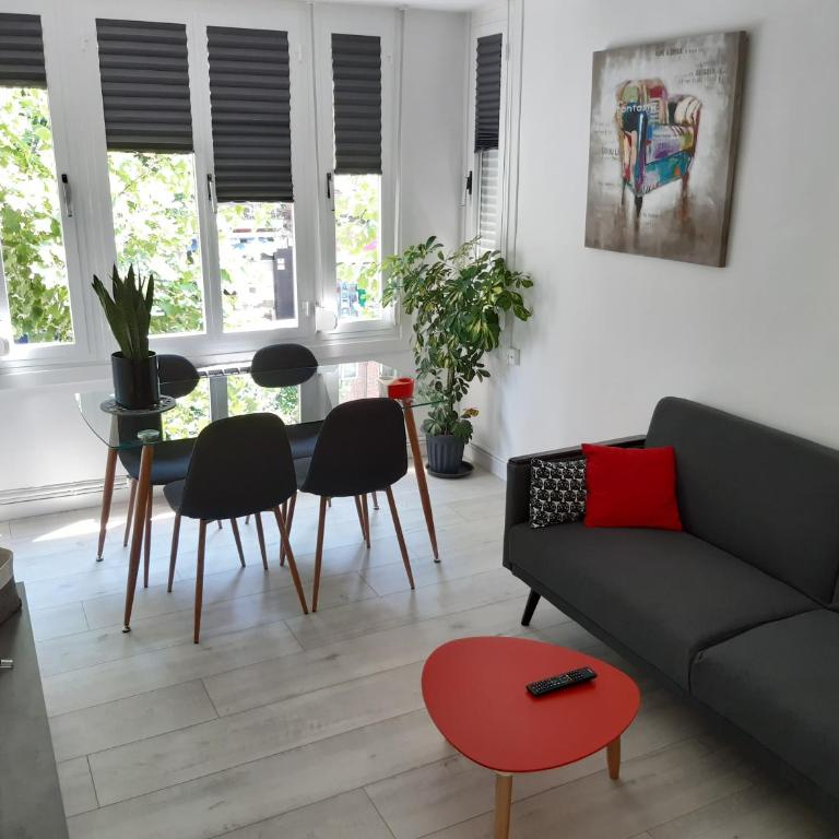 Apartamento Somosierra a 5 minutos del centro histórico para 8 personas - Apartamento de 3 dormitorios - 3