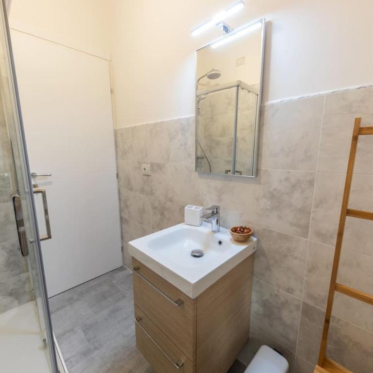 Downtown Bologna Apartment - Appartamento con 3 Camere da Letto - 19