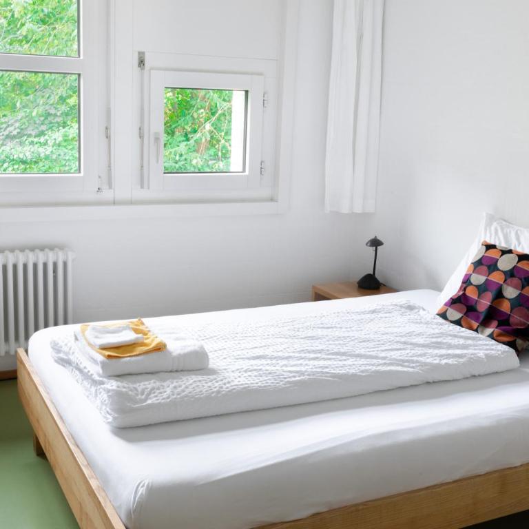 Seminarhotel Romerohaus - Einzelzimmer mit Gemeinschaftsdusche und -WC - 1