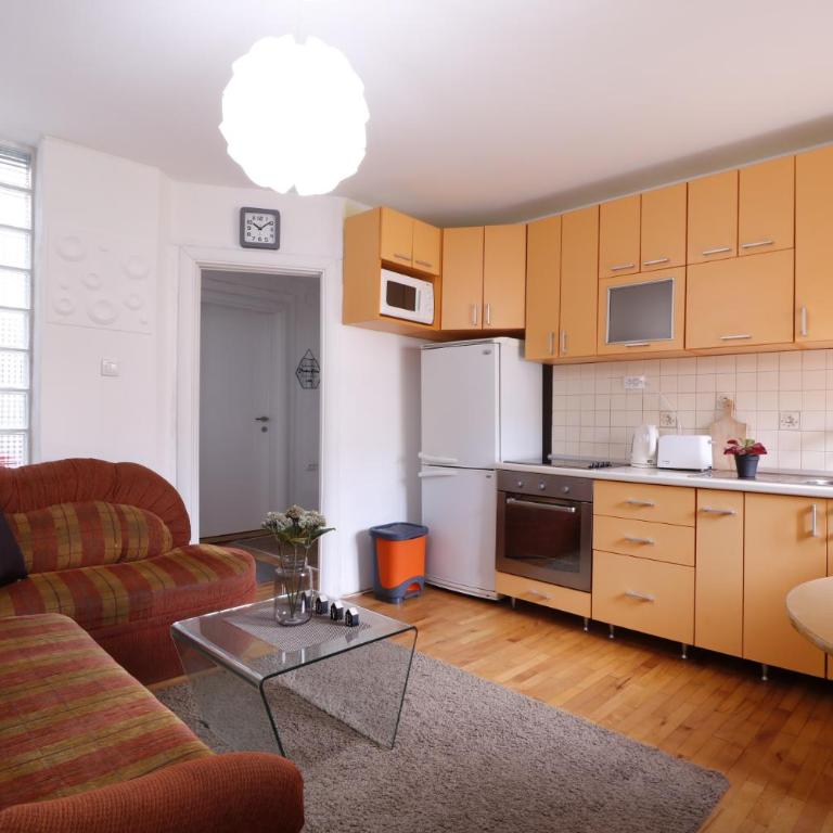 City Center House - One-Bedroom Apartment - 1