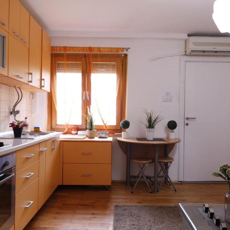 City Center House - One-Bedroom Apartment - 6