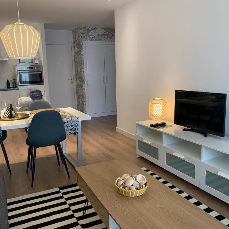 Nuevo y lujoso apartamento en Marbella Centro a pie de playa 625 - Apartamento de 1 dormitorio - 2
