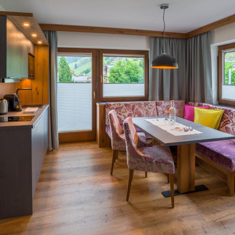 Hotel-Garni Jakober - B&B und Appartements - Studio mit Balkon - 6