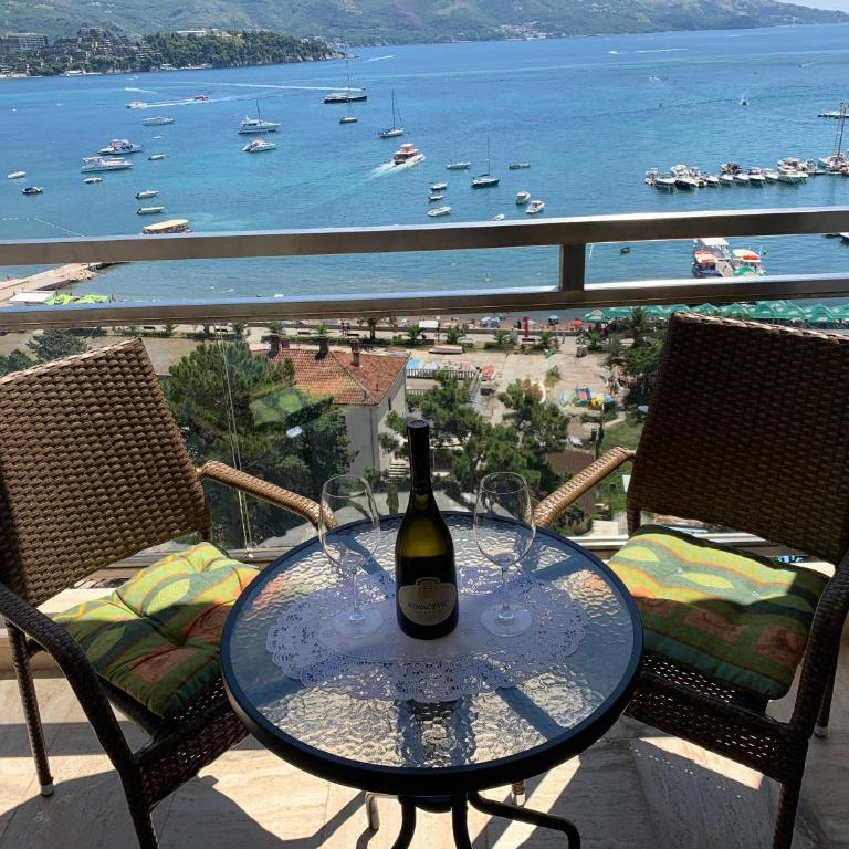 Panoramic sea view 3-bedroom apartment 50 m from the sea - Apartman sa 3 Spavaće Sobe - 1