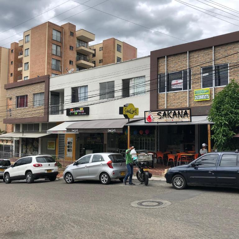 Apartaestudio en a Milla de oro, restaurantes, Centros comerciales, clínica Keralty - Apartamento de 1 dormitorio - 31